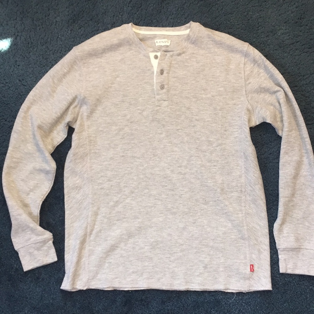 Levi Men’s Long Sleeve!